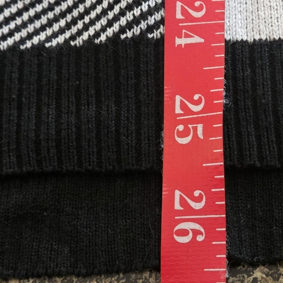 d& co Denim & Company Black and White Checkered Sweater Crew Neck Women's L - Picture 10 of 11